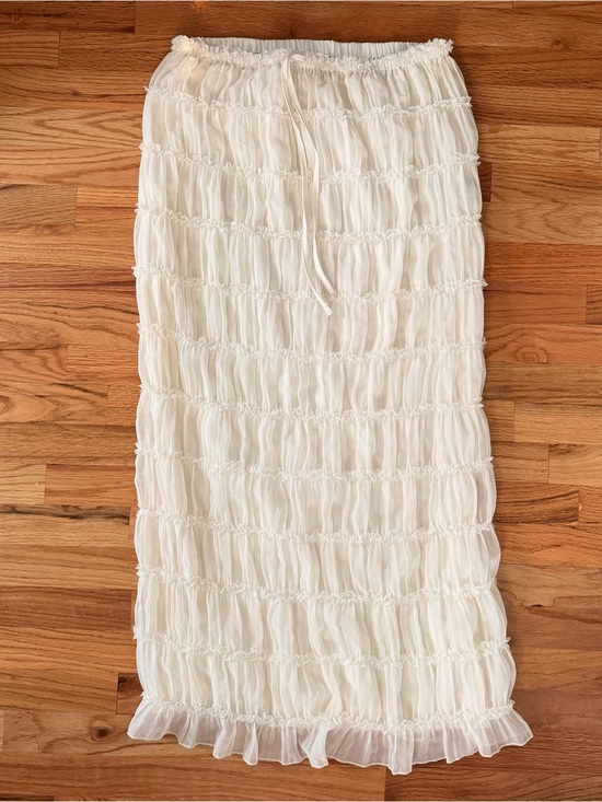 No brand Dresses & Skirts - Smocked Ruffle Maxi Skirt in Cream